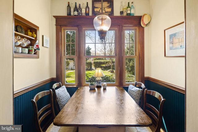 202 LINDEN AVE, Riverton, NJ 08077