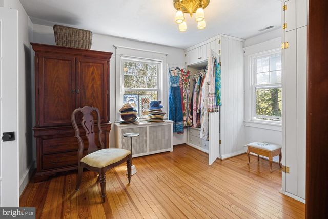 202 LINDEN AVE, Riverton, NJ 08077