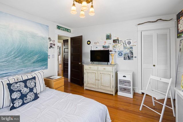 202 LINDEN AVE, Riverton, NJ 08077