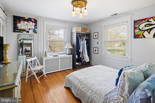 202 LINDEN AVE, Riverton, NJ 08077