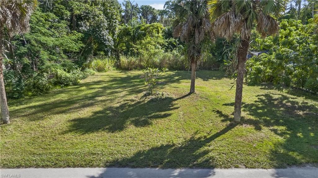 2650 Holly AVE, NAPLES, FL 34112 — photo 2