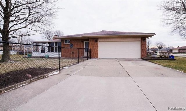 35760 Alta Vista Drive, Sterling Heights, MI 48312