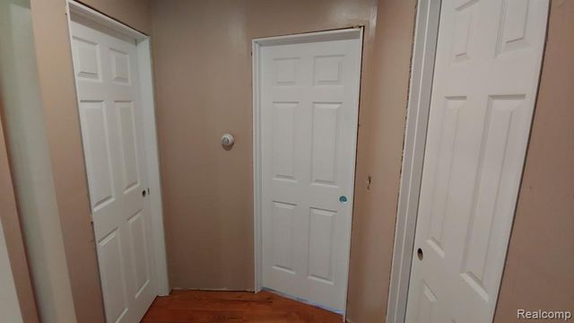 35760 Alta Vista Drive, Sterling Heights, MI 48312