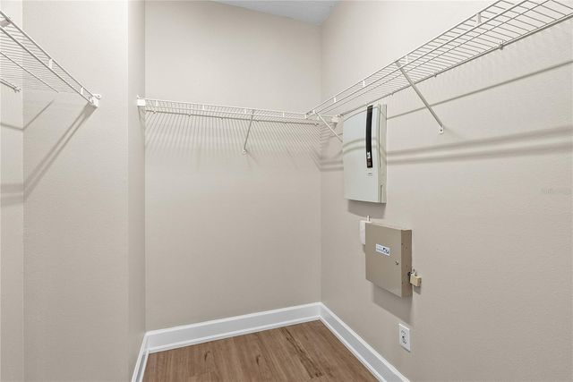 5012 MIRROR RIDGE COURT, Lutz, FL 33558