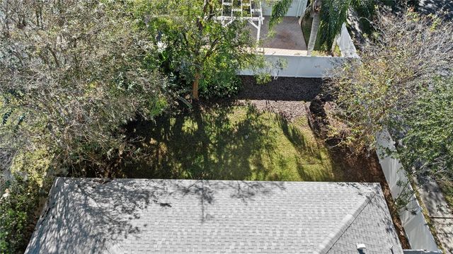 5012 MIRROR RIDGE COURT, Lutz, FL 33558