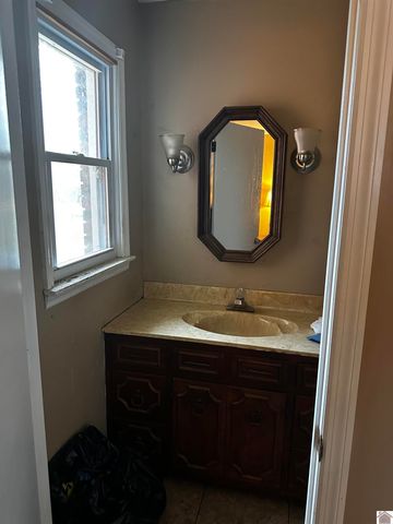 4172 State Route 303, Mayfield, KY 42066