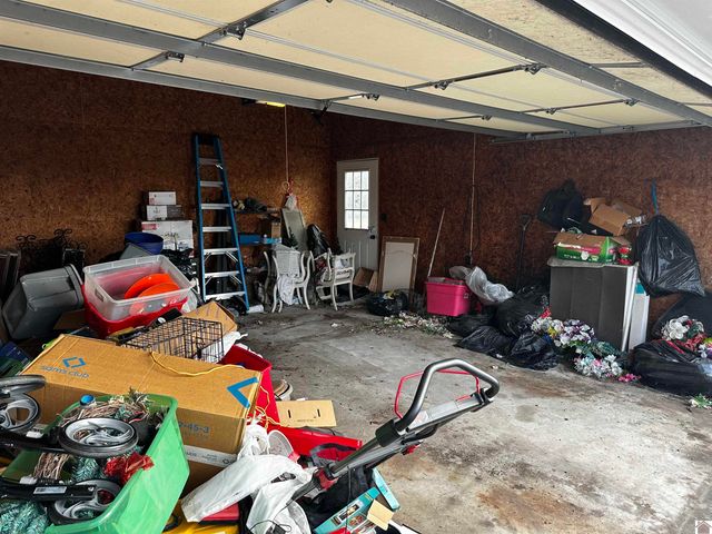 4172 State Route 303, Mayfield, KY 42066