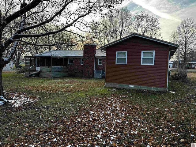 4172 State Route 303, Mayfield, KY 42066