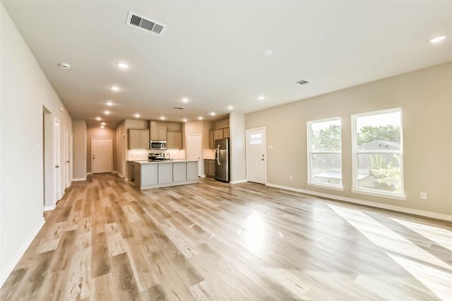 3420 Sunrise Drive, Shoreacres, TX 77571