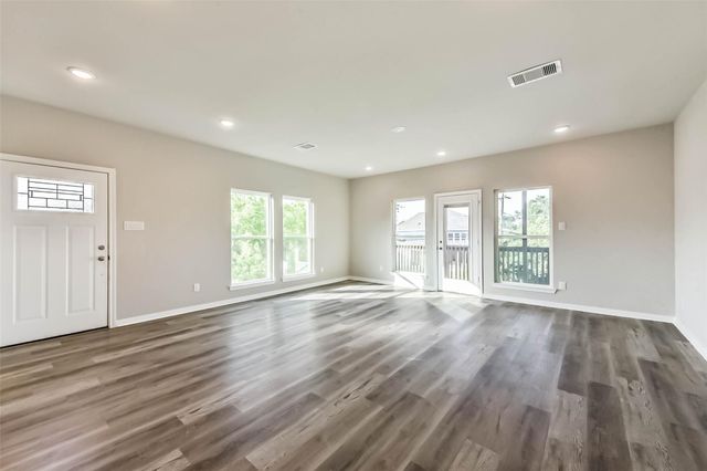 3420 Sunrise Drive, Shoreacres, TX 77571