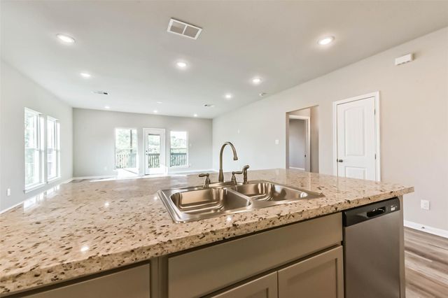 3420 Sunrise Drive, Shoreacres, TX 77571