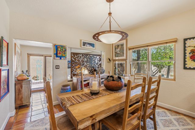 310 Calle Estado, Santa Fe, NM 87501