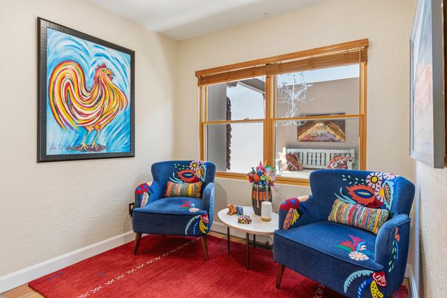 310 Calle Estado, Santa Fe, NM 87501