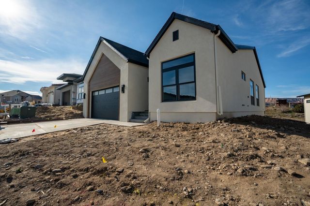 2280 Holy Cross Court, Grand Junction, CO 81507