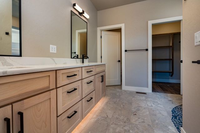 2280 Holy Cross Court, Grand Junction, CO 81507