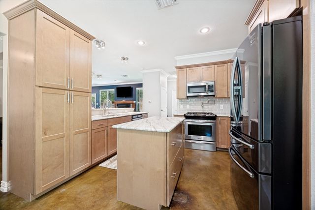 124 Neva Lane, Denison, TX 75020