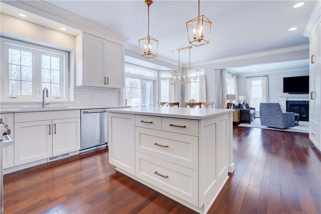 38 Wren Field Lane, Pittsford, NY 14534