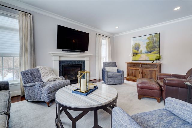 38 Wren Field Lane, Pittsford, NY 14534