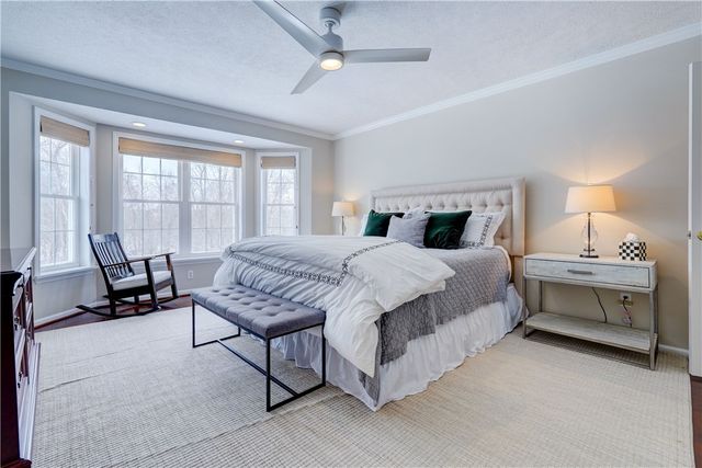 38 Wren Field Lane, Pittsford, NY 14534