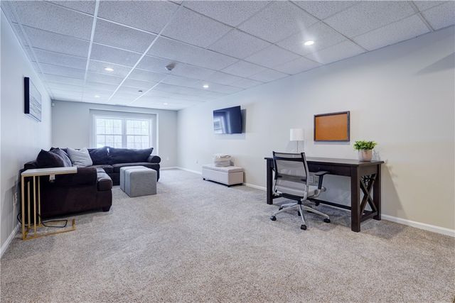 38 Wren Field Lane, Pittsford, NY 14534