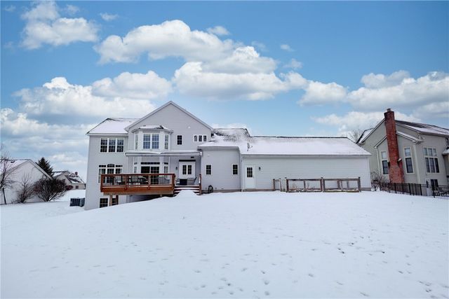 38 Wren Field Lane, Pittsford, NY 14534