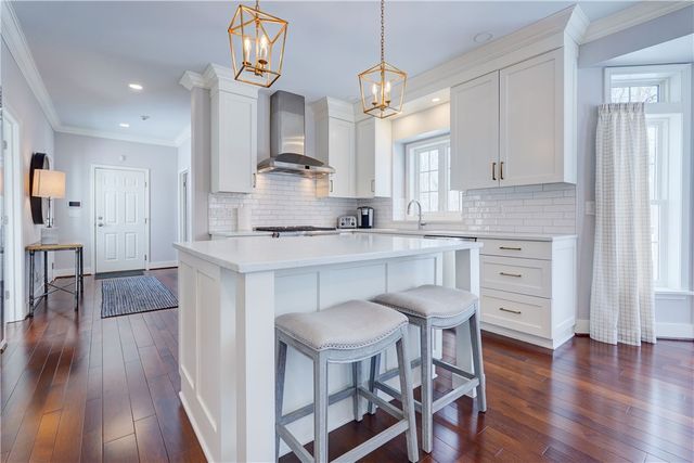 38 Wren Field Lane, Pittsford, NY 14534