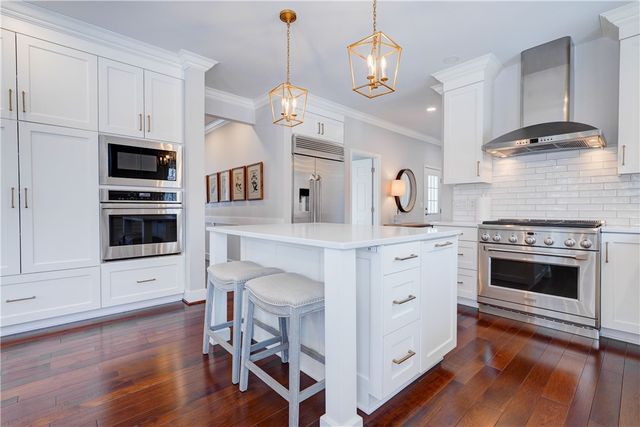 38 Wren Field Lane, Pittsford, NY 14534