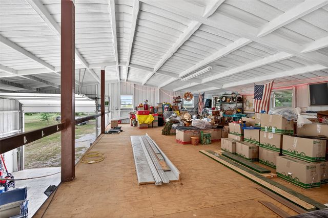 1200 County Road 1215, Savoy, TX 75479
