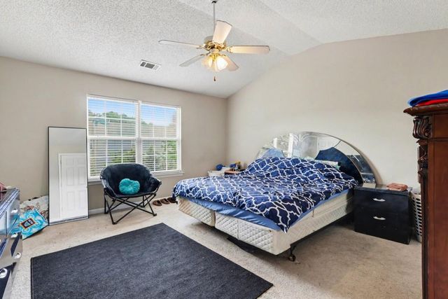 5330 Creekview Lane, Morrow, GA 30260