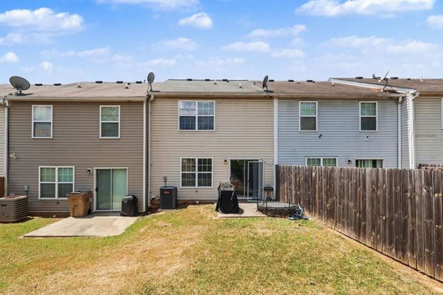 5330 Creekview Lane, Morrow, GA 30260