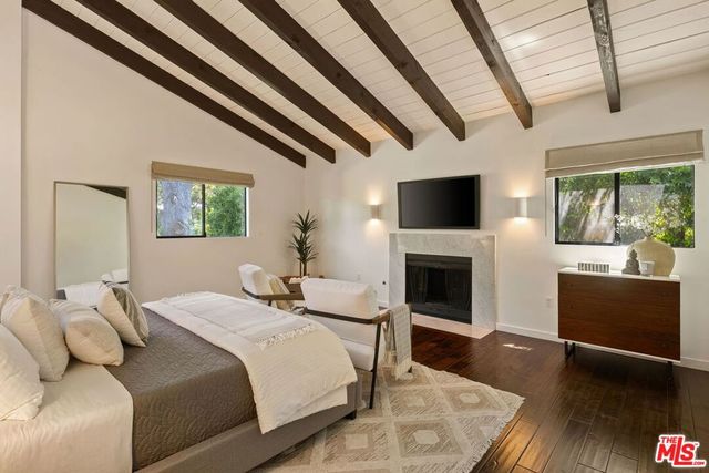 11734 Sunshine Terrace, Studio City, CA 91604