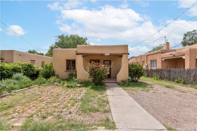 122 Park Avenue, Santa Fe, NM 87501