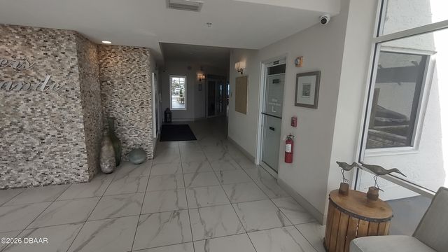 2055 S Atlantic Ave Apt 303, Daytona Beach, FL 32118