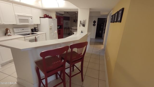 2055 S Atlantic Ave Apt 303, Daytona Beach, FL 32118