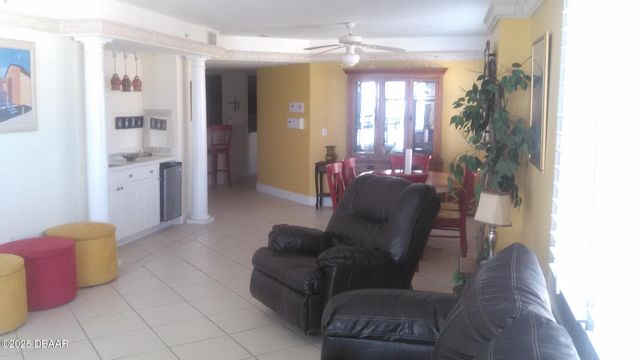 2055 S Atlantic Ave Apt 303, Daytona Beach, FL 32118