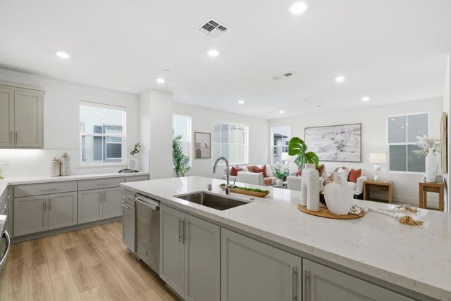 9065 Tallship Way, Newark, CA 94560