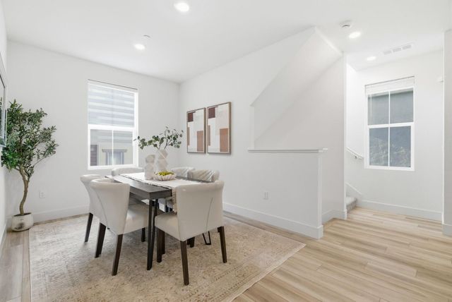 9065 Tallship Way, Newark, CA 94560