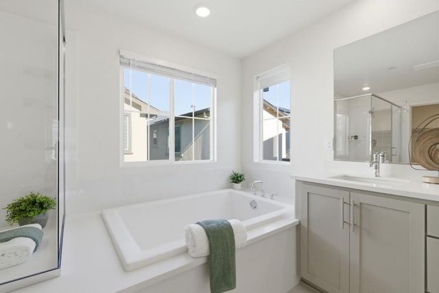 9065 Tallship Way, Newark, CA 94560