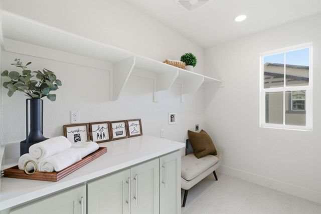 9065 Tallship Way, Newark, CA 94560