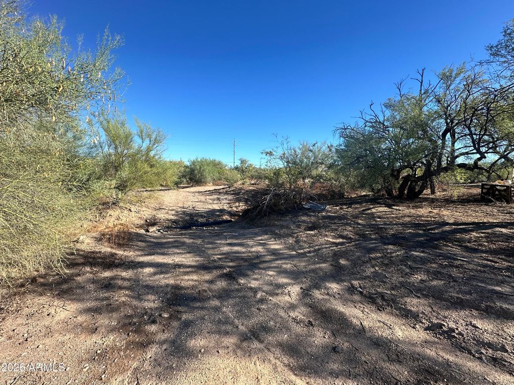 2923 W NEW RIVER Road 3, New River, AZ 85087 — photo 2