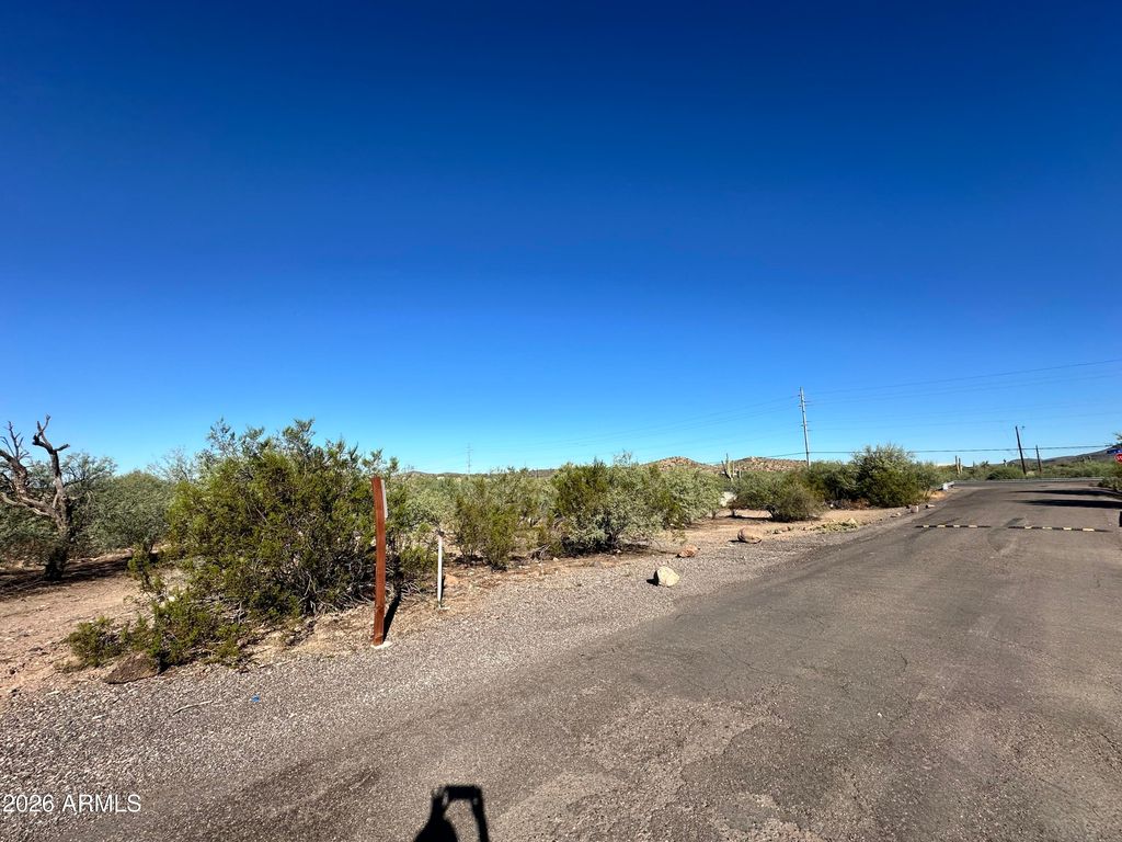 2923 W NEW RIVER Road 3, New River, AZ 85087 — photo 4