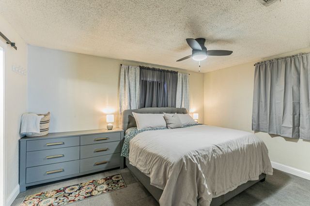 332 Lindenwood Lane S, Hewitt, TX 76643