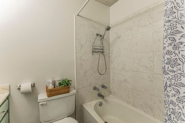 332 Lindenwood Lane S, Hewitt, TX 76643