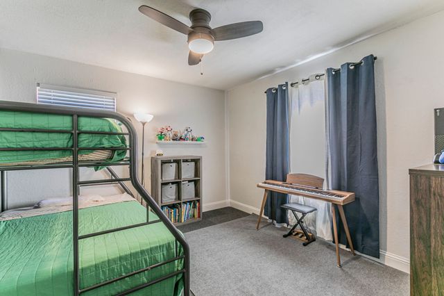 332 Lindenwood Lane S, Hewitt, TX 76643