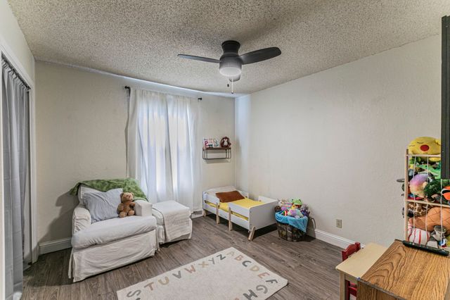 332 Lindenwood Lane S, Hewitt, TX 76643