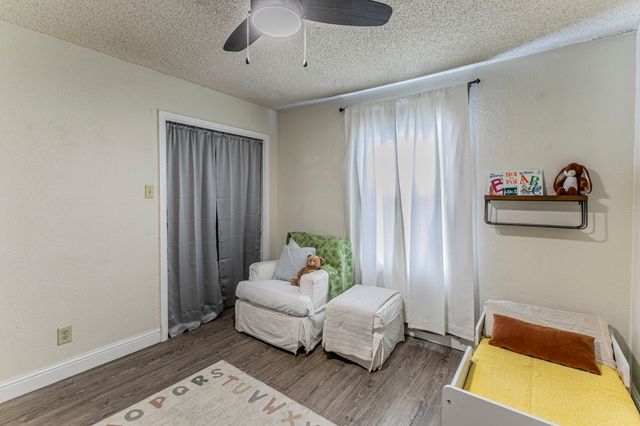 332 Lindenwood Lane S, Hewitt, TX 76643