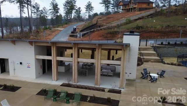 2171 Columbia Ridge, Connelly Springs, NC 28612
