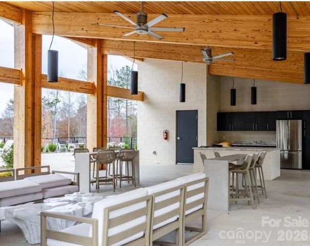 2171 Columbia Ridge, Connelly Springs, NC 28612
