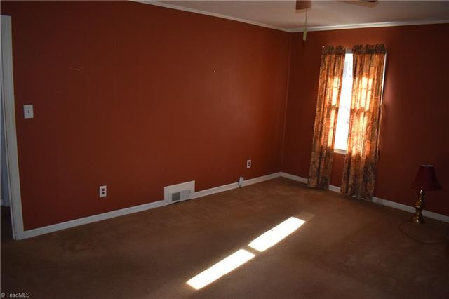 1115 E Willowbrook Drive, Burlington, NC 27215