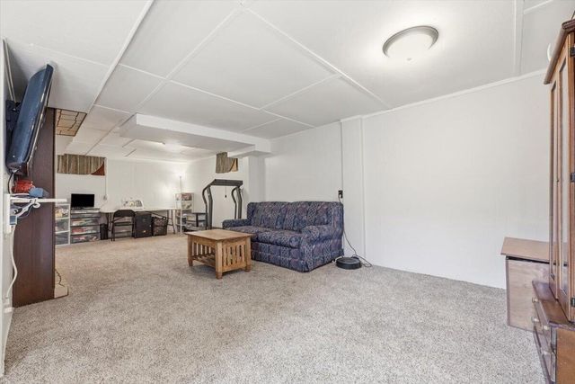 2117 AVENUE L, Council Bluffs, IA 51501